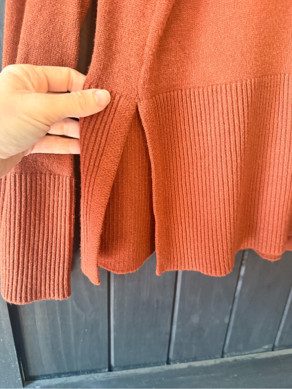 Cyrus Rust Ribbed Knit Pullover Sweater - Picture 3 of 4